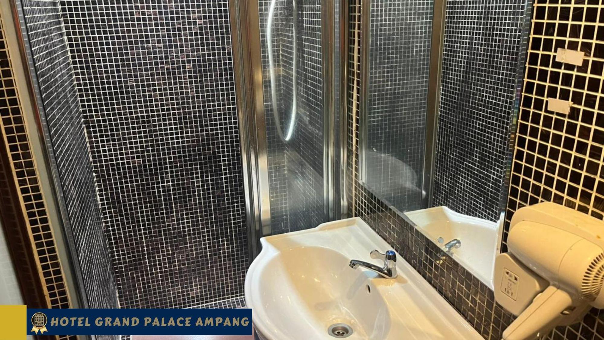Hotel Grand Palace Ampang Ampang  Exterior photo