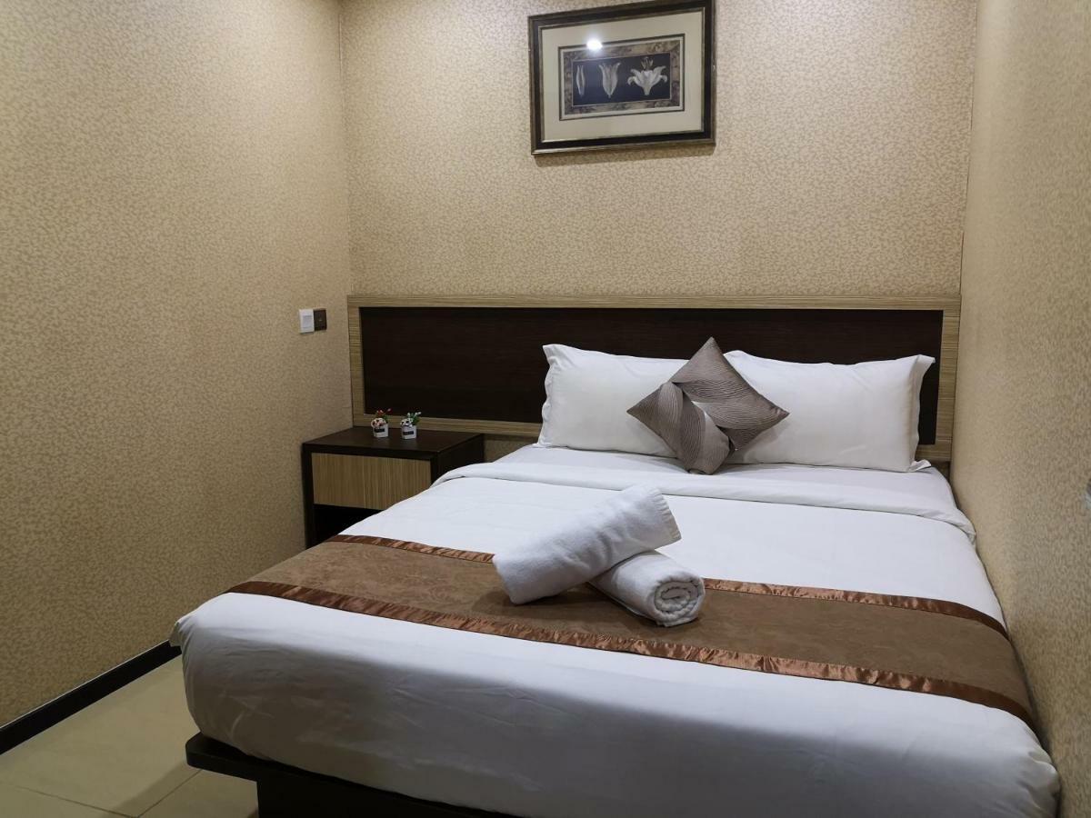 Hotel Grand Palace Ampang Ampang  Exterior photo