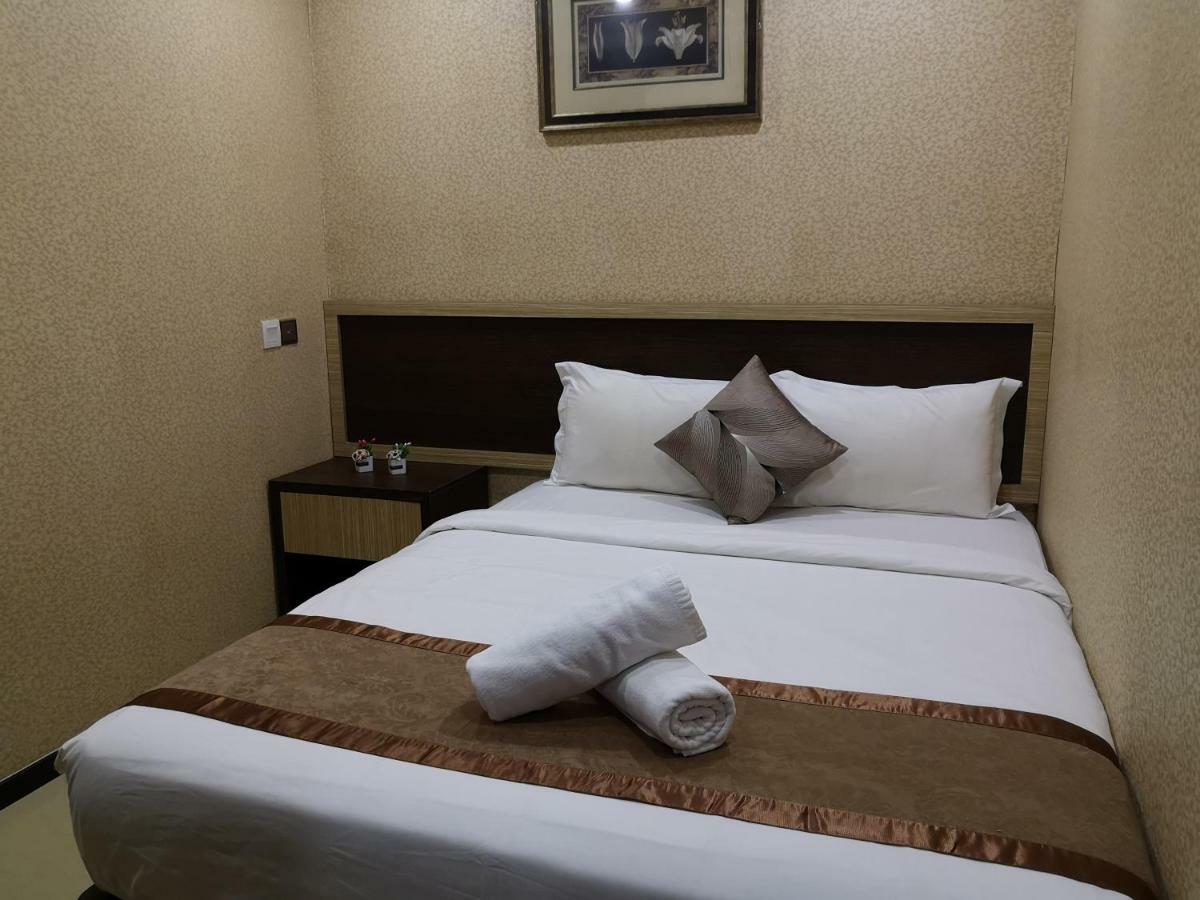 Hotel Grand Palace Ampang Ampang  Exterior photo